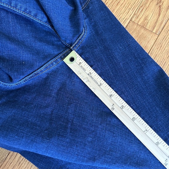 Levi's Women's Jeans Size 18 Classic Bootcut Stretch Dark Wash - Picture 8 of 10